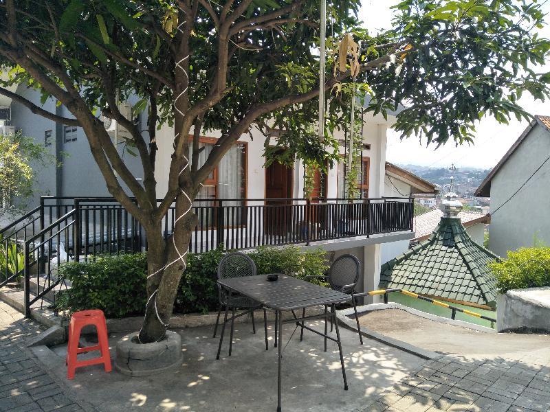 Oyo 569 Cigadung Guest House Syariah Bandung Exteriör bild